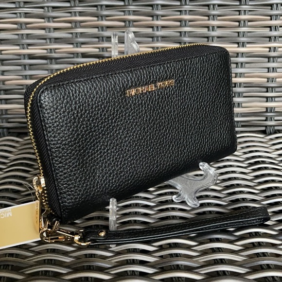 Michael Kors Jet Set Travel Lg Flat Multifunctional Phone Case-Wristlet-… - Picture 16 of 16